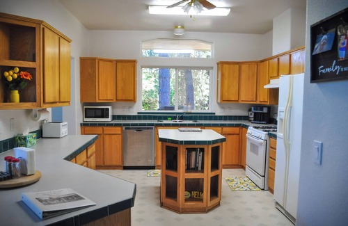 St. Maries House | Super Family-Friendly Home in St. Maries, Idaho - Idaho Deer Haven