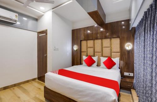 Navrangpura Hotel | Super Hotel O bhanu Villa
