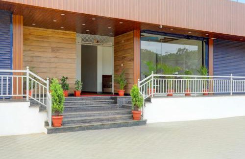 Chikkamagaluru Hotel | Super Hotel O Chikmagalur Near Zilla Panchayat