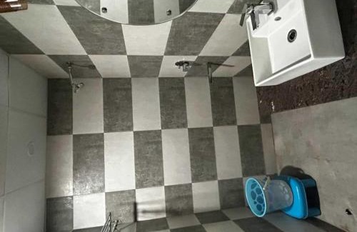 Rajouri Garden Hotel | Super Hotel O Iris Lite