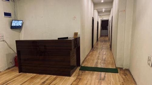 Dhule Hotel | Super Hotel O Rajyog Resort
