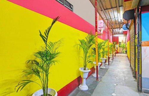 Khattalwada Hotel | Super Hotel O Rishra Railway Station Formerly Green Guest House