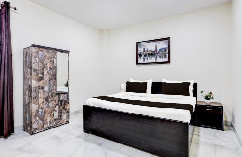 Rohini Hotel | Super Hotel O Sector 25 Near Iskcon Temple Formerly Hotel Amazing House