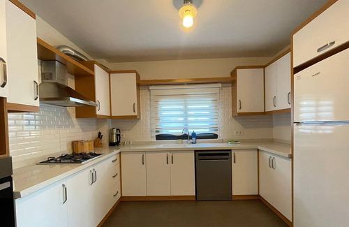 Marmaris City Center Apartment | Super luxury 3+1 apartment 100 meters from the sea