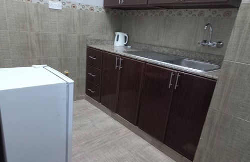 Salalah Hotel | Super Oyo 147 Babylon Furnished Apartment