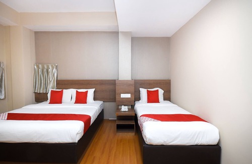 Miri Hotel | Super OYO 977 Hong Kong Suites