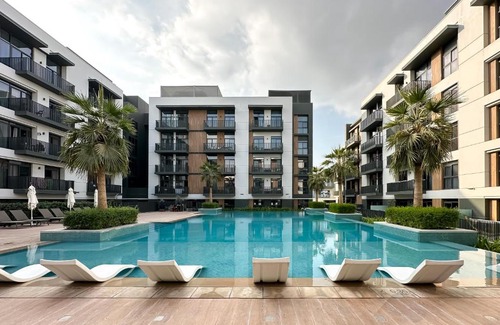 Jumeirah Village Apartment | Super Spacious 2BR with Designer Touch