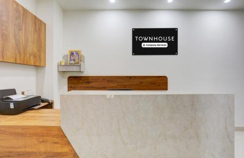 Bengaluru Hotel | Super Townhouse Maralkunte near Shree Kateramma Temple