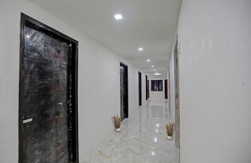 Tughlakabad Hotel | Super Townhouse THE ARROW Near Lotus Temple