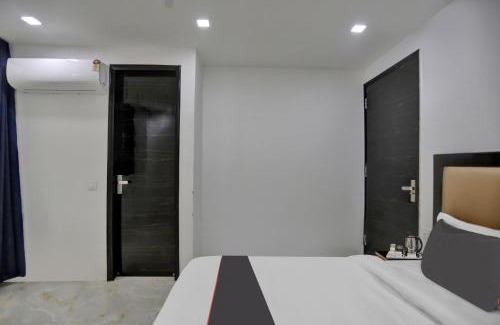 Tughlakabad Hotel | Super Townhouse THE ARROW Near Lotus Temple