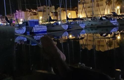 Port Rive Gauche Boat Rental | super Voilier Eve