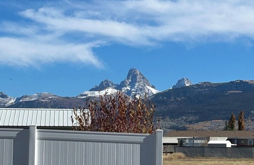 Driggs Cabin | Superb 3-bedroom cabin in Driggs