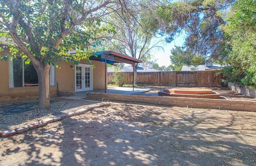 Ridgecrest House | Superb 3-bedroom house with AC in Ridgecrest