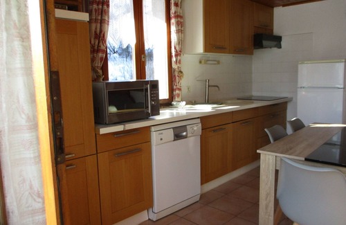 Saint-Sorlin-d'Arves Apartment | Superb 6-person chalet apartment