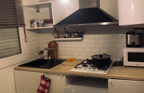 Saint-Herblain Apartment | Superb apartment with balcony and parking with all amenities.