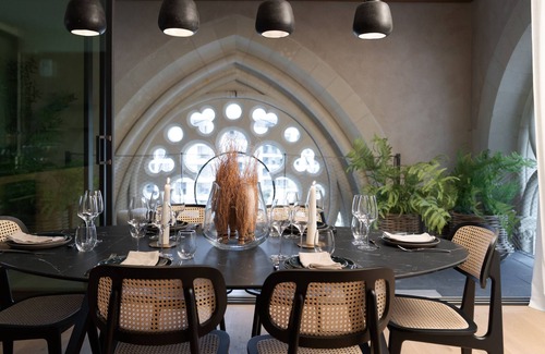 Monselet Apartment | Superb apartment nestled in the heart of a chapel
