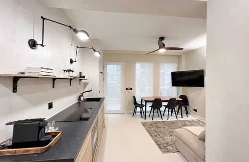 Quartier du Mail Apartment | Superb Apartment Palais Royal Louvre Museum