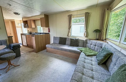 Skegness House | Superb caravan with free WiFi at Southview Park ref 33033E
