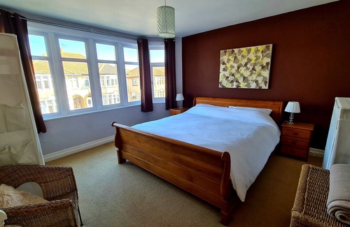 Uphill House | Superb Coast and Countryside setting