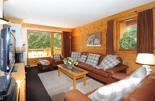 Val-d'Isere Apartment | Superb duplex in luxury apartment at foot of slopes