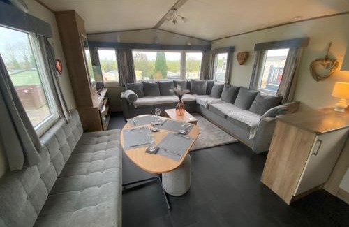 Gisburn House | Superb luxury caravan, Todber Valley Holiday Park,
