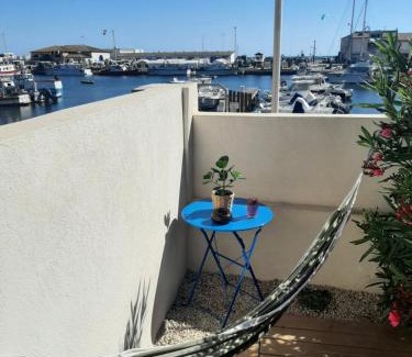 Martigues House | SUPERB MEDITERRANEAN FISHERMANHOUSE FRESHLY RENOVATED 20 M FROM HARBOR HIKES NEARBY no extra fees