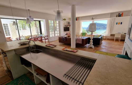 Rayol-Canadel-sur-Mer Villa | Superb modern Family Villa nearby fabulous sandy beaches