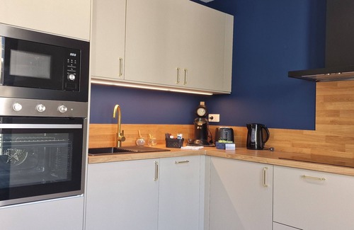 Sommieres Apartment | SUPERB NEW APARTMENT (6 pers) located in the heart of the medieval city of SOMMIERES