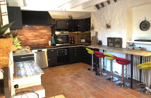Carces Villa | Superb sheepfold in 💖 forest pool Lake Waterfall River 5 minutes walk