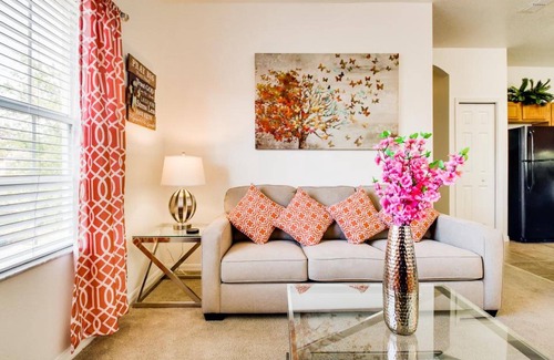 West Kissimmee House | Superb Townhouse Newly Renovated 1.5 miles to Disney