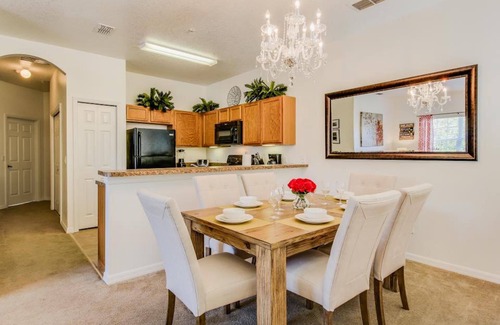 West Kissimmee House | Superb Townhouse Newly Renovated 1.5 miles to Disney