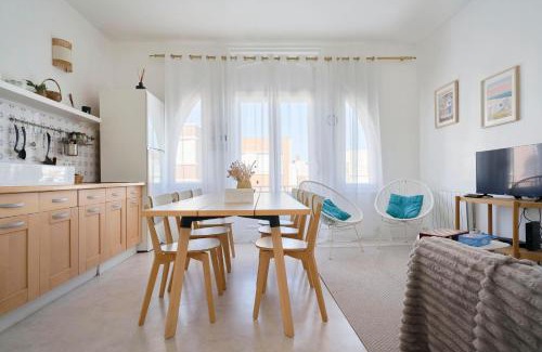 Bray-Dunes Apartment | Superbe appartement, balcon vue mer, 3 chambres!