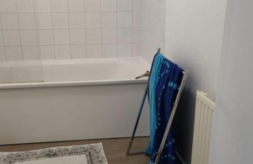 La Rochelle Apartment | Superbe appartement en rez de jardin à 100 m de la mer