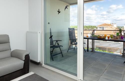 Capbreton Apartment | Superbe appartement neuf à deux pas de la plage avec balcon et parking privé à Capbreton - FR-1-239-387