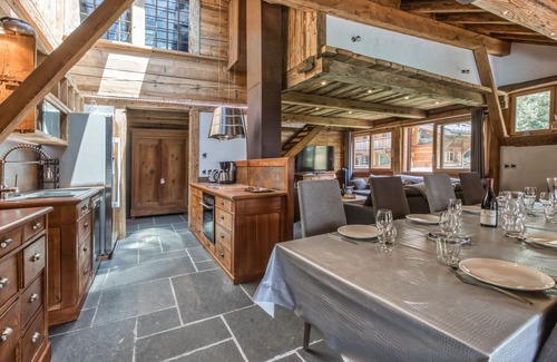 Les Bossons Ski Chalet | Superbe Chalet Familial Avec Piscine, Jacuzzi et Sauna