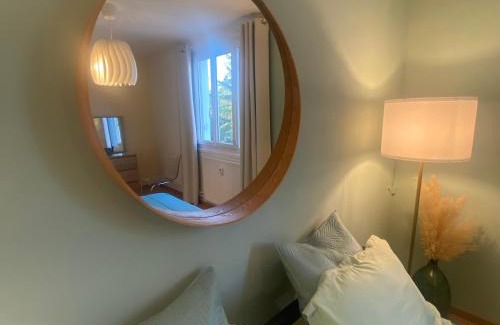 Teilhard House | Superbe Chambre avec vue et salle d eau privative dans duplex de 140m2 - proche CHU Clermont