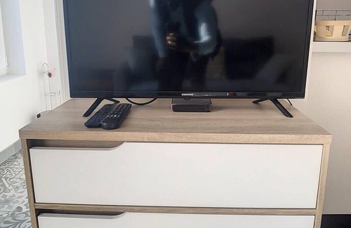 Saint-Quentin Apartment | Superbe Studio Centre Ville Tout équipé Wifi 4pers