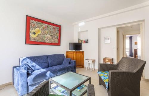 Porquerolles Apartment | Superbe T2 refait à neuf proche du centre du village et de la Mer
