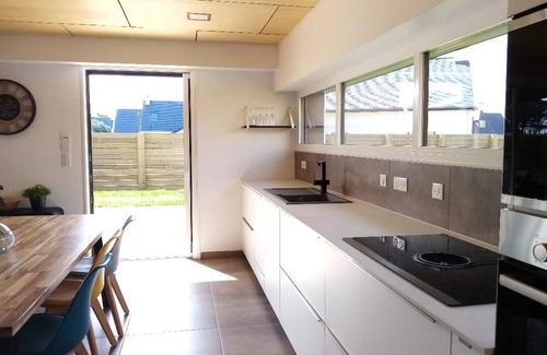 Penmarch Villa | Superbe Villa Neuve , Billard, Flipper Avec Jacuzzi Chauffé Toute L'année