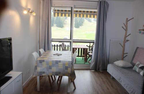 Saint-Etienne-en-Devoluy Apartment | SUPERDEVOLUY STUDIO au 433S