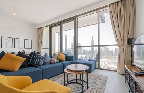 Bur Dubai Apartment | Superior 3BR + Maid | Burj Khalifa View