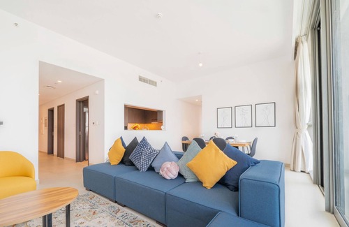 Bur Dubai Apartment | Superior 3BR + Maid | Burj Khalifa View