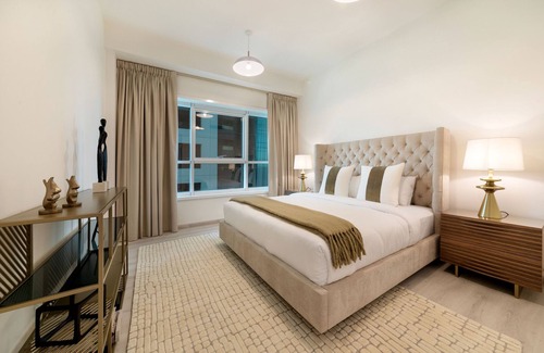 Trade Center Apartment | Superior Apt w/ Views of Dubai Future Museum