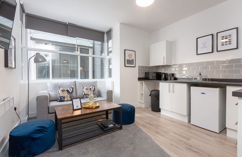 Blackpool Town Center Apartment | Superior One Bed Apartment, Sleeps 4, Central Location