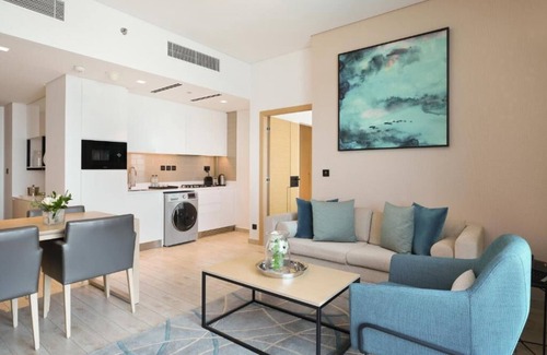Al Barsha Apartment | Superior One Bedroom Apartment Near Circle Mall 01