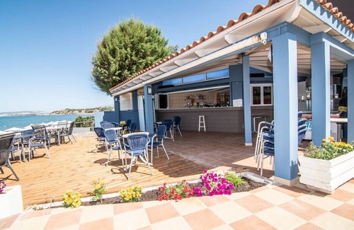 Kato Stalos House | Superior sea view room