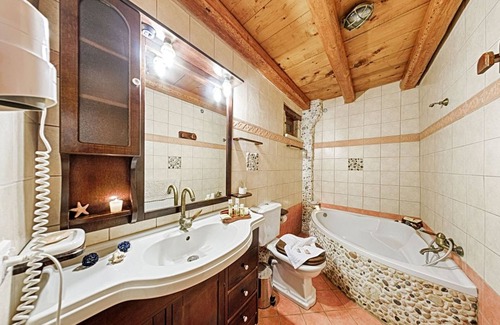 Skinaria House | Superior Suite (Main building - GF)