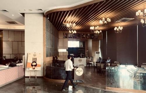 Noida Apartment | Supertech Supernova Noida