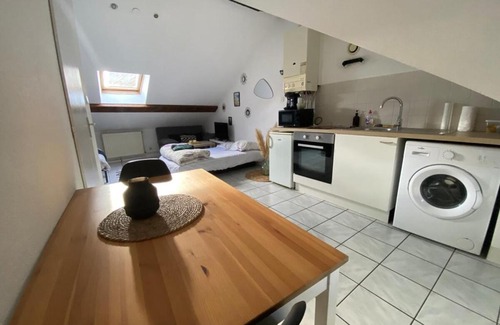 Montbeliard Apartment | Sur les toits-Gare-Centre ville-Idéalement situé