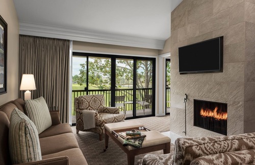 Napa Hotel | Surely an Exciting Stay! Golf Course, Pool, Tennis, Near Lake Park, FREE Parking
